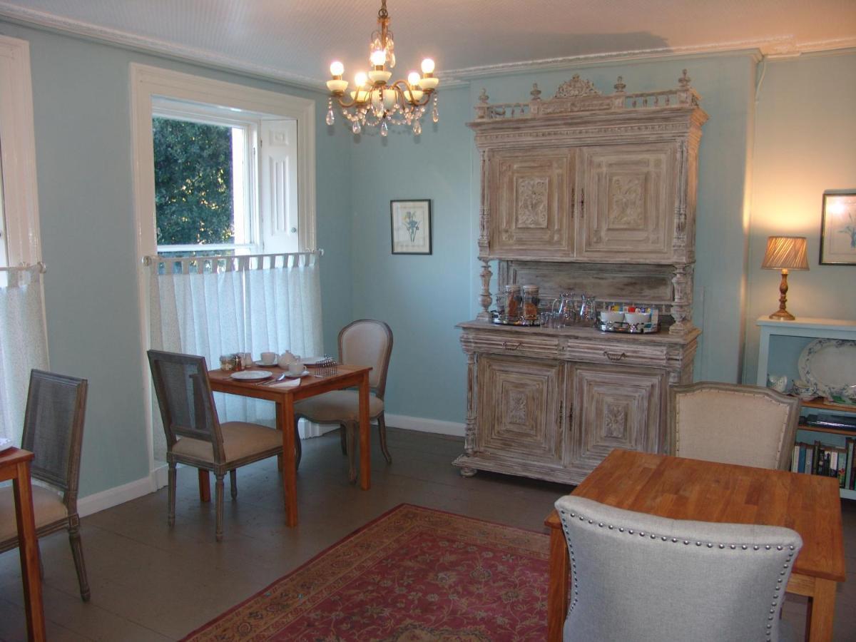 Osborne House B&B Уоркингтън Екстериор снимка