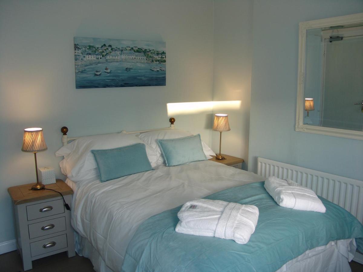 Osborne House B&B Уоркингтън Екстериор снимка
