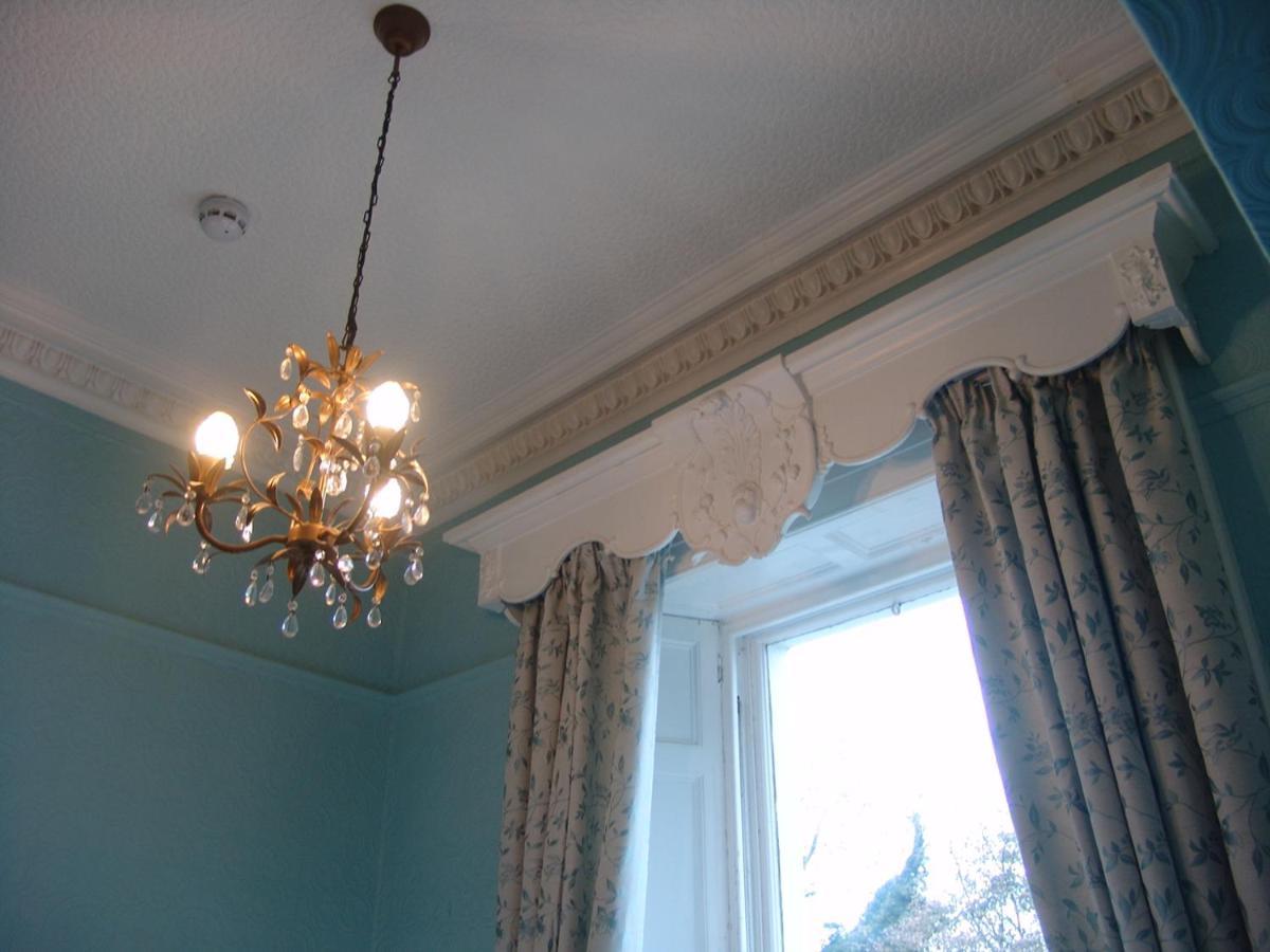 Osborne House B&B Уоркингтън Екстериор снимка